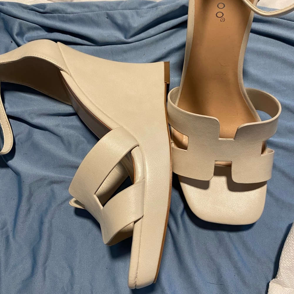 BAMBOO Cream Women's Sandals